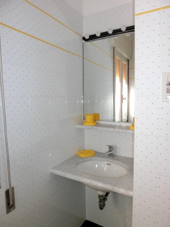 Nice Two-Bedroom Apartment 150M From The Beach Bibione Ngoại thất bức ảnh