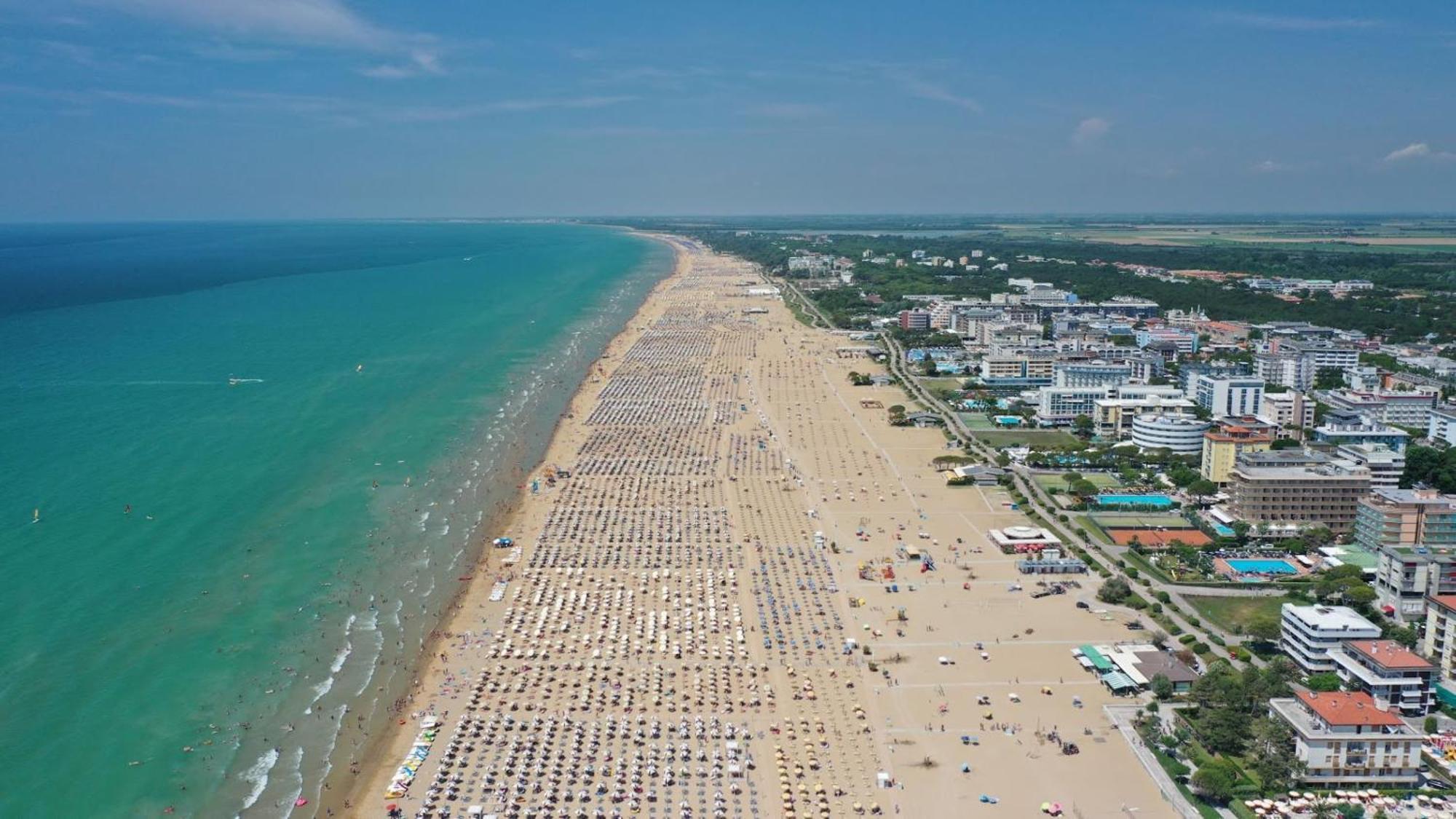 Nice Two-Bedroom Apartment 150M From The Beach Bibione Ngoại thất bức ảnh